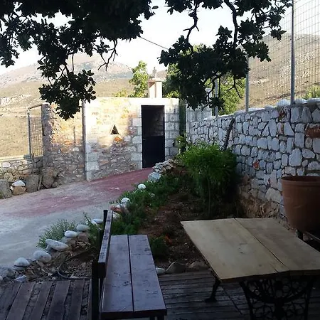 Mani Drosopigi Stonehouse Apartment Dhrosopiyi